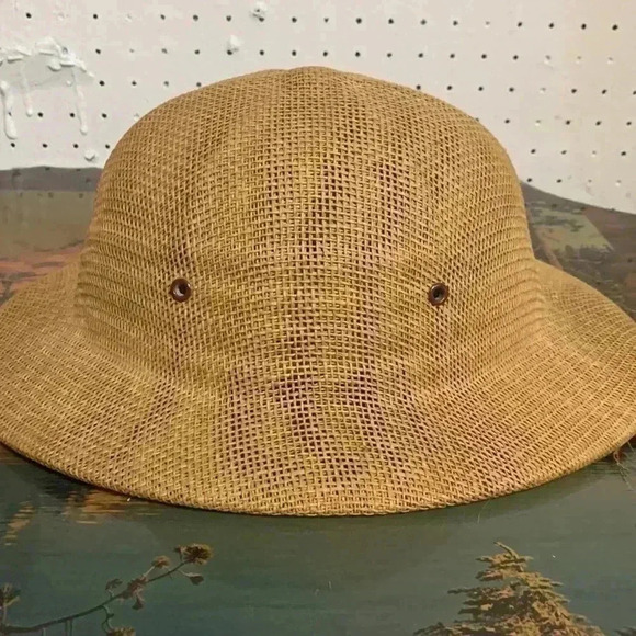 Vintage Pith Helmet Straw Safari Jungle Cruise Hat Ventilated Unisex 60s 70s - Picture 8 of 9